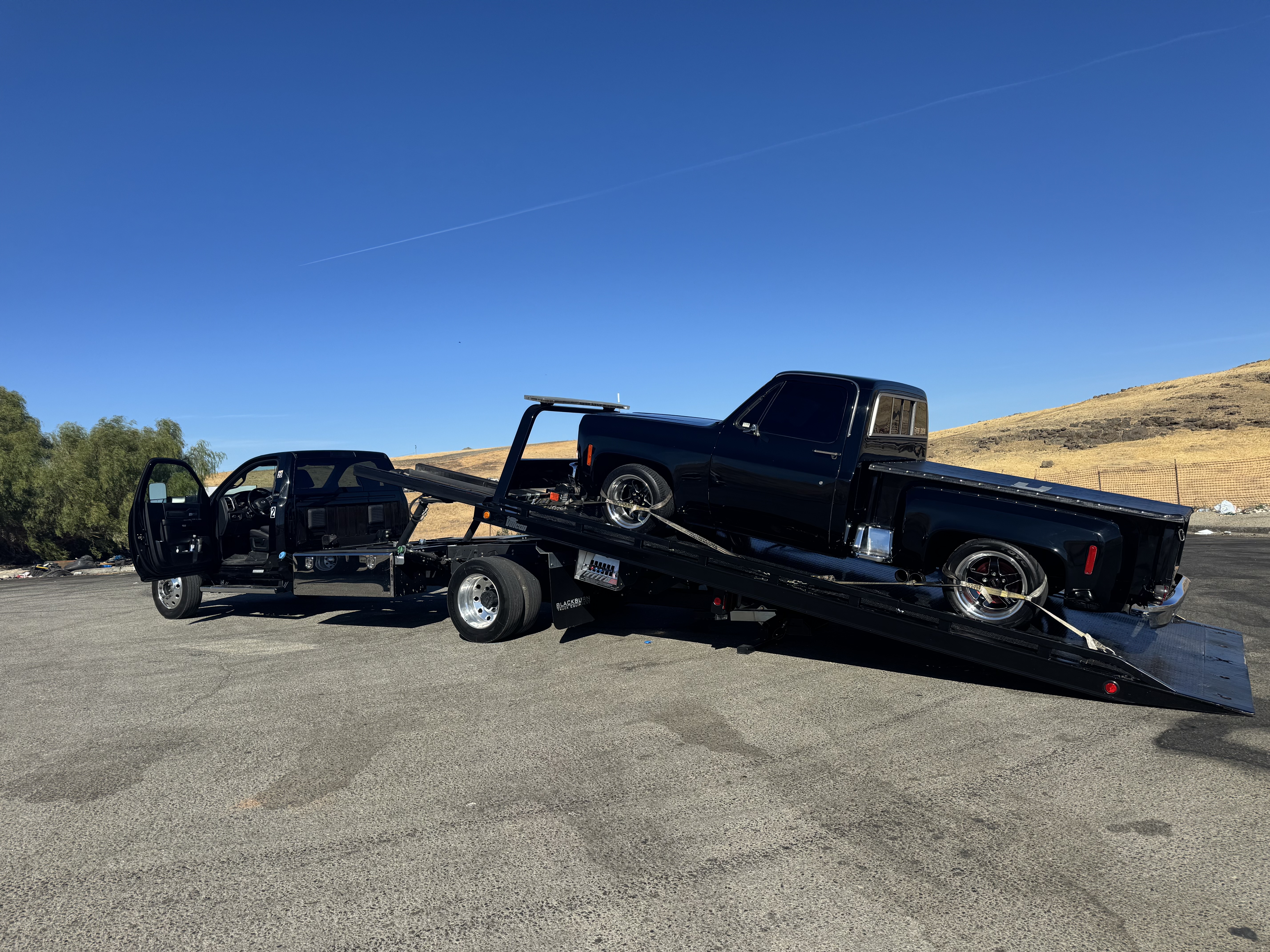 Long Distance Tow Image