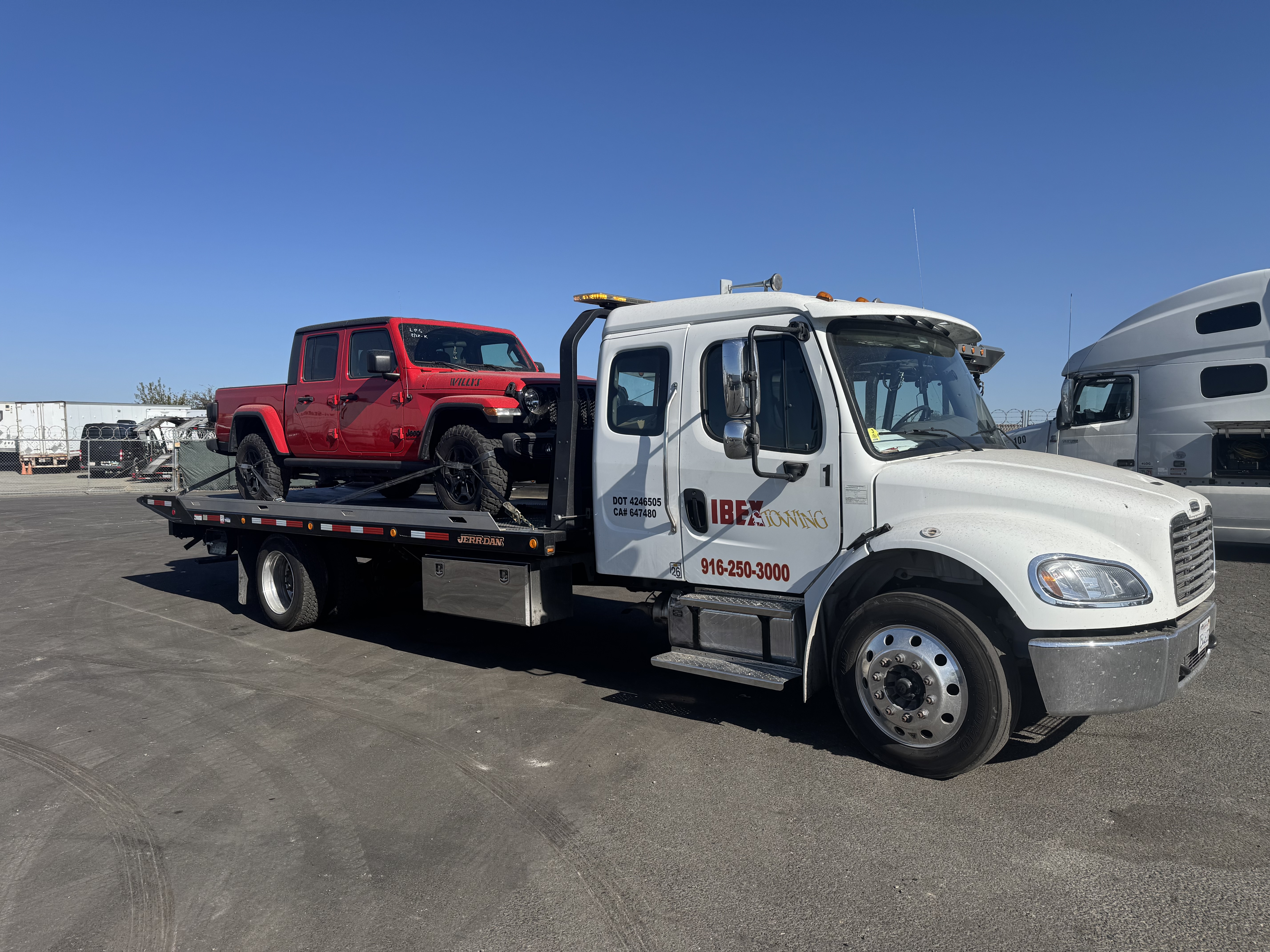 Tow Truck Image 6